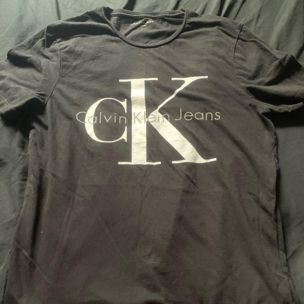 Calvin Klein Black T-shirt